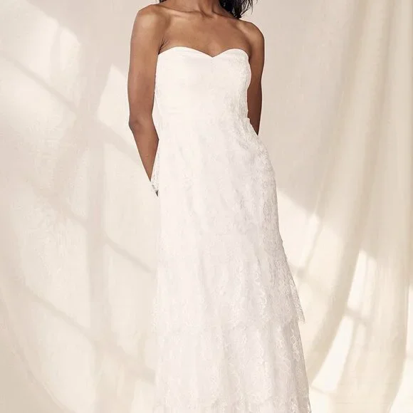 NWT Lulus End With A Kiss White Floral Lace Strapless Tiered Maxi Dress - Picture 3 of 8